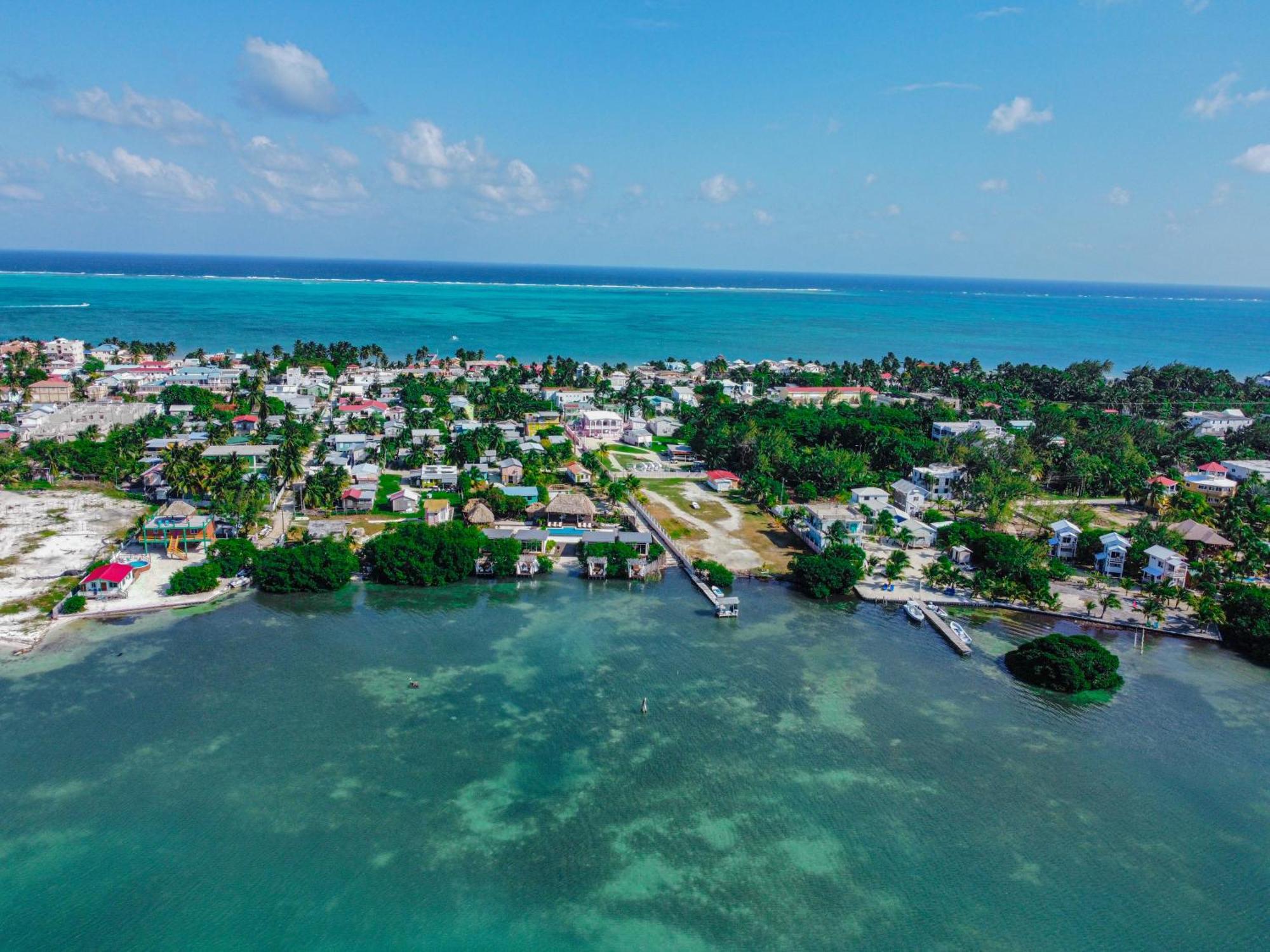 Hidden Treasure Vacation Home Blue Bay Cottage Caye Caulker Eksteriør bilde